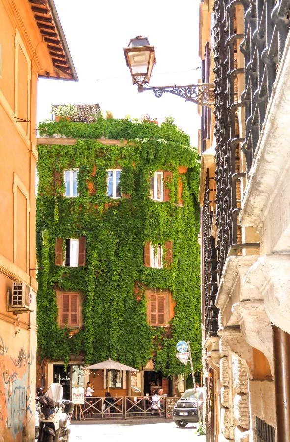 Casa Del Moro - Romantic Loft In Trastevere Zewnętrze zdjęcie
